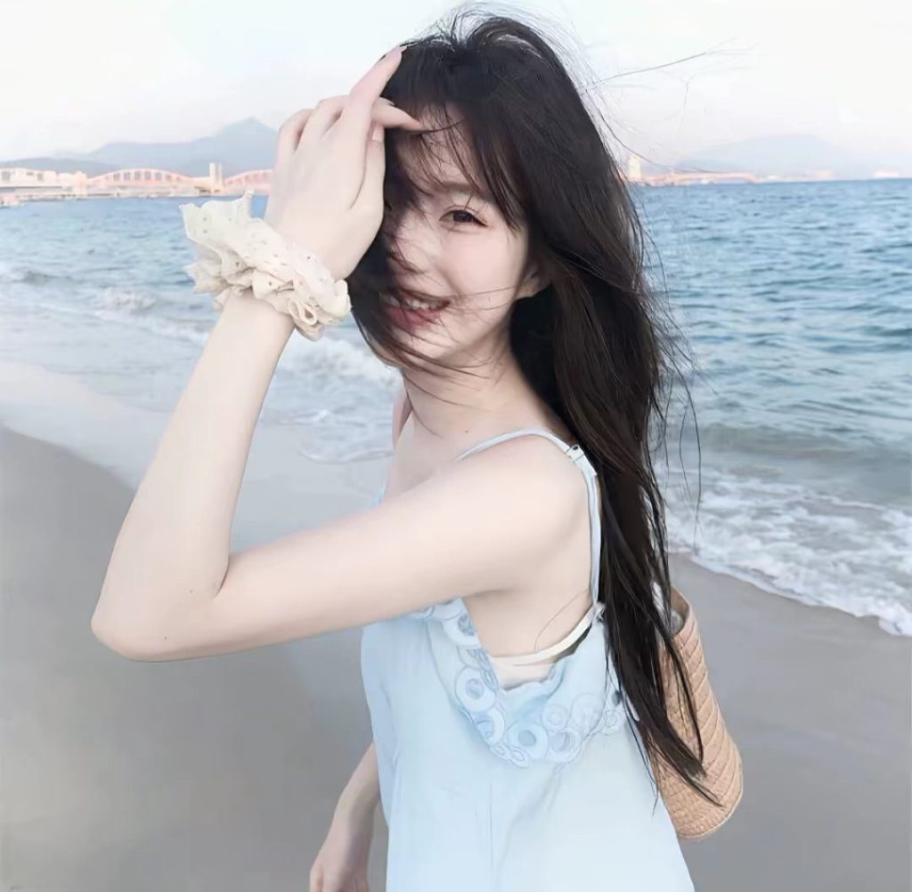 氛围感美女｜画室里的生活碎片