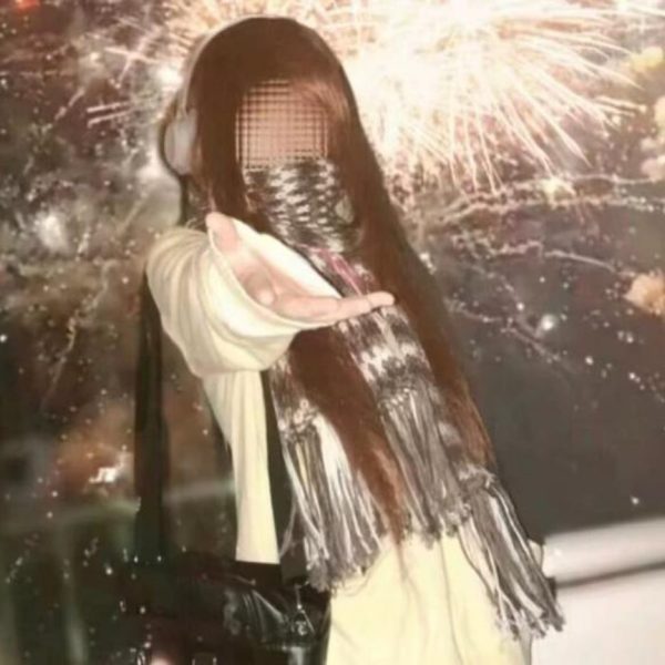 氛围感美女|连衣裙搭相机日常