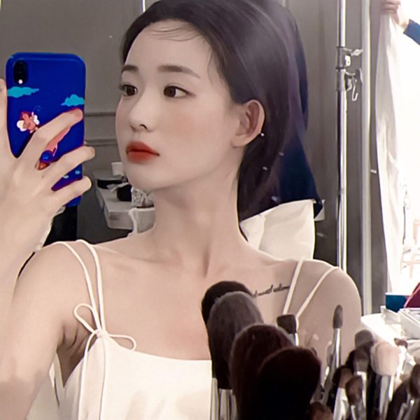 美女日常｜胶片感女孩盛夏日记