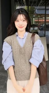 早春女生第一次约会穿什么？法式风不出错的穿搭